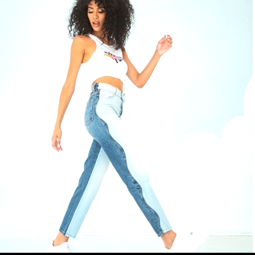 REVICE Mixed SIGNALS Ex Boyfriend High Waist  Light w Dark Back Wavy Jean 28 NWT